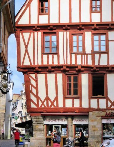 Vannes Historic City Center Running Tour - Last Words