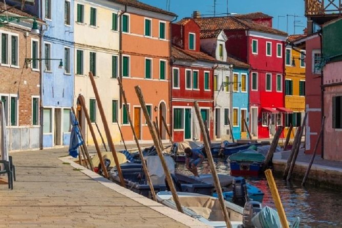 Venice Full Day Tour With Murano or Burano - Common questions