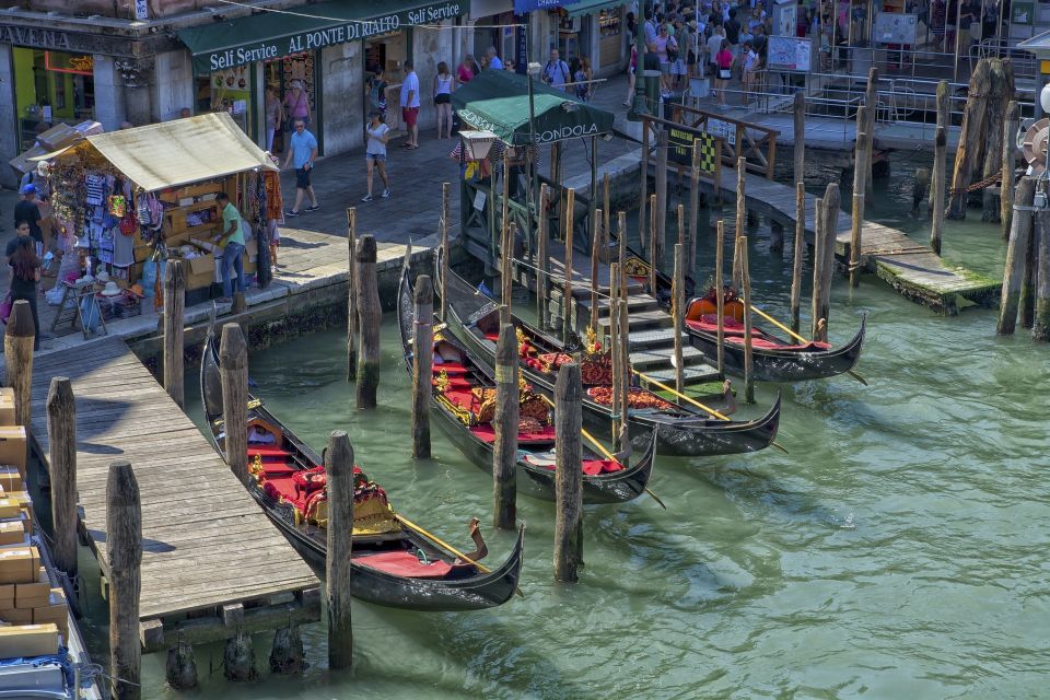 Venice: Off the Beaten Path Private Gondola Ride - Restrictions and Weather Policy