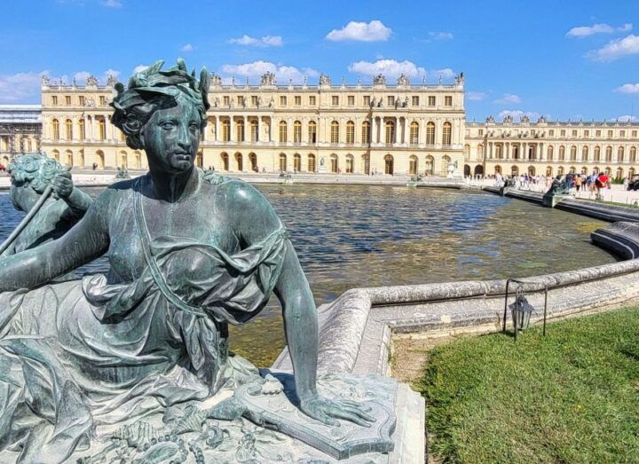 Versailles Palace & Marie-Antoinette's Estate Private Tour - Experience Highlights