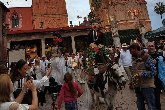 A Fascinating Walking Tour of San Miguel - Meeting Point