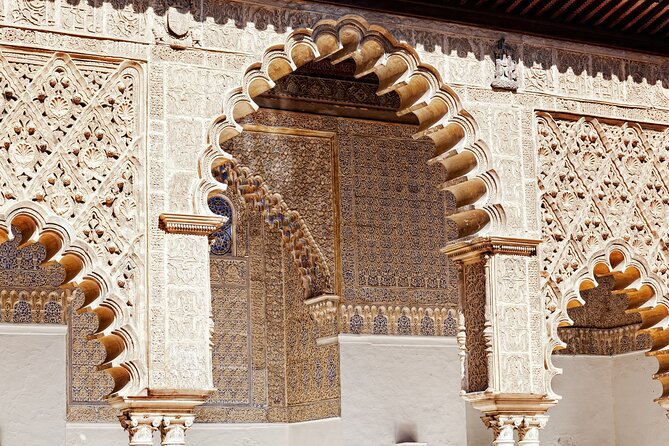 Alcazar of Seville Guided Tour With Skip the Line Access - Common questions