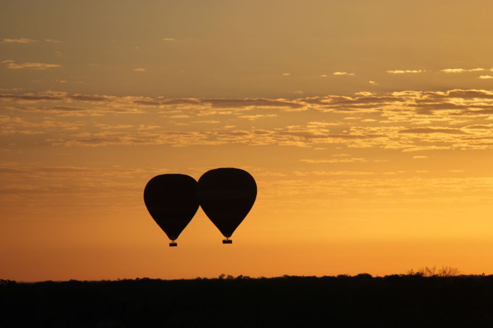 Alice Springs: Early Morning Hot Air Balloon Flight - Summary