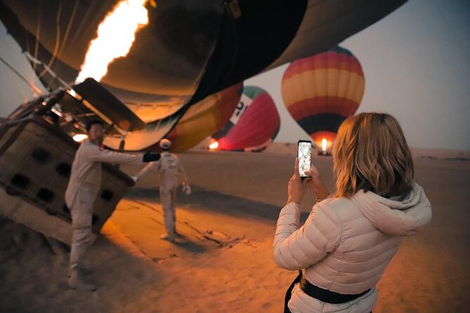 Amazing Hot Air Balloon With Beautiful Desert Sunrise View - Common questions