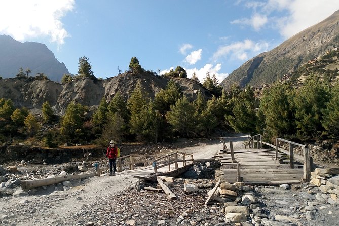 Annapurna Circuit Trekking 12 Days - Acclimatization and Altitude Sickness