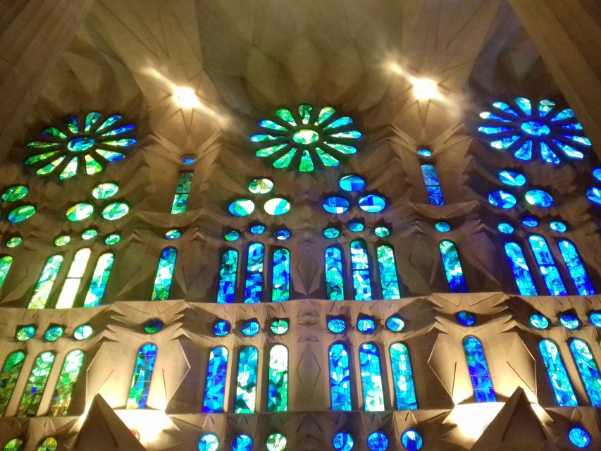 Barcelona: Montserrat & Sagrada Familia Guided Tour - Last Words