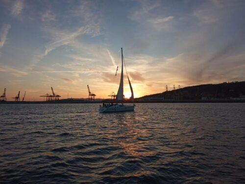 Barcelona: Private 4-Hour Sunset Sailing Experience - Last Words