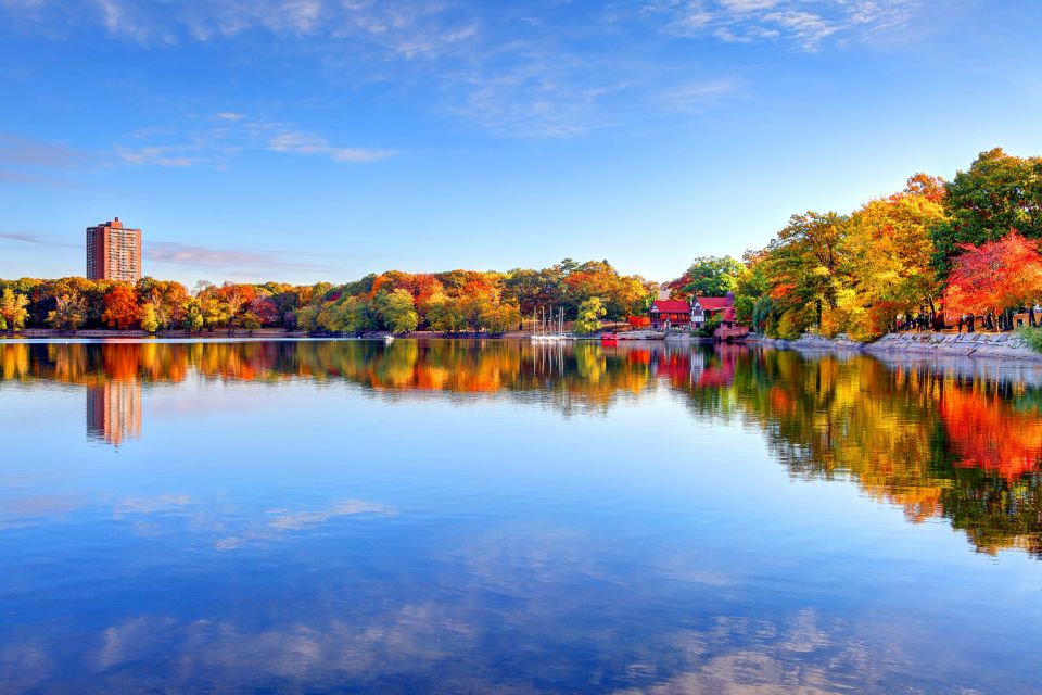 Boston Harbor: Fall Foliage Luncheon Cruise - Common questions