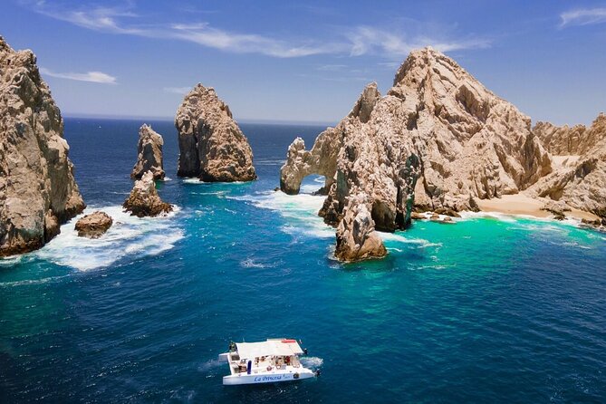Cabo San Lucas Sunset Cruise With Unlimitted Drinks - Common questions