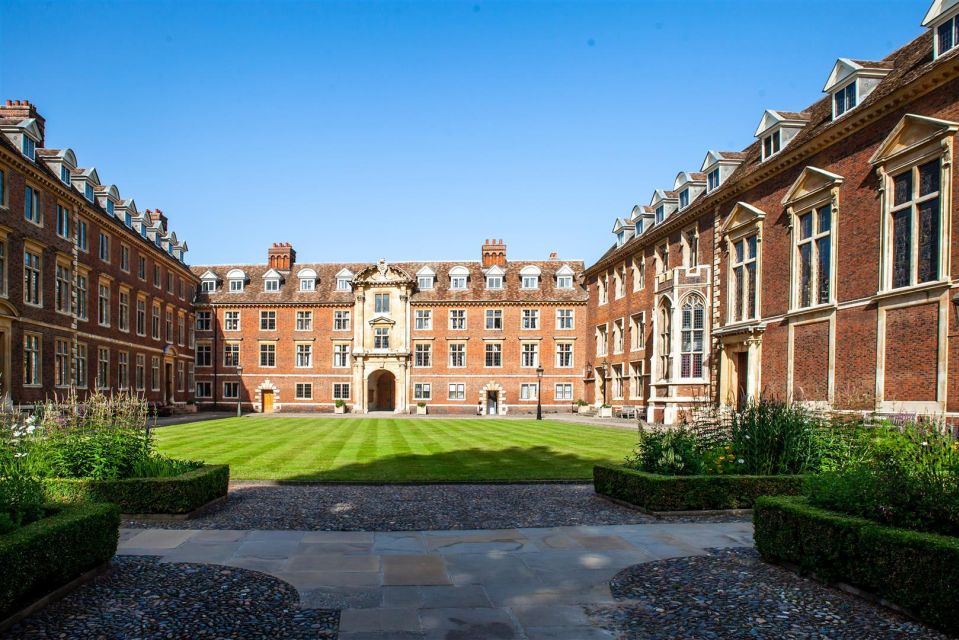 Cambridge: 2-Hour Private University Walking Tour - Additional Customization and Special Topics