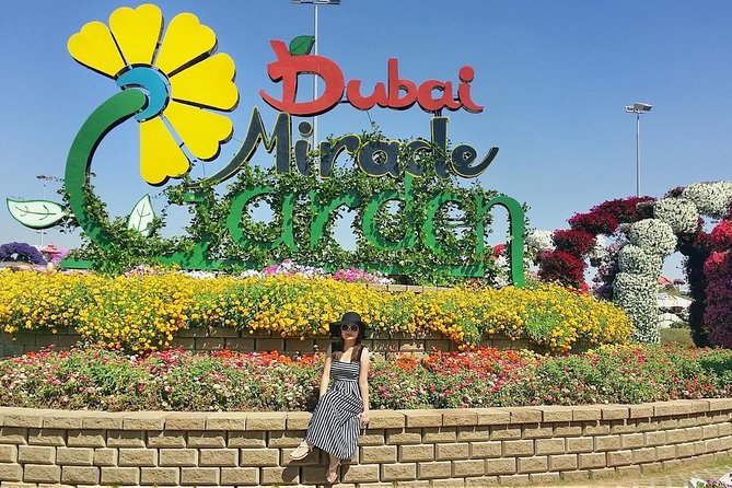 Dubai Global Village Admission With Round-Trip Hotel Transport