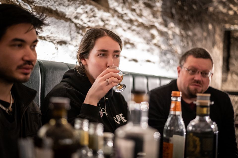 Edinburgh: Gin Tasting at Underground Venue - Common questions