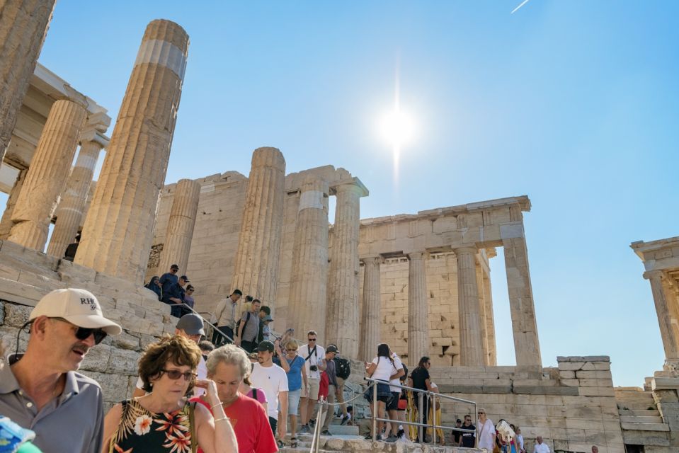 Essential Athens Highlights Plus the Temple of Poseidon - Common questions