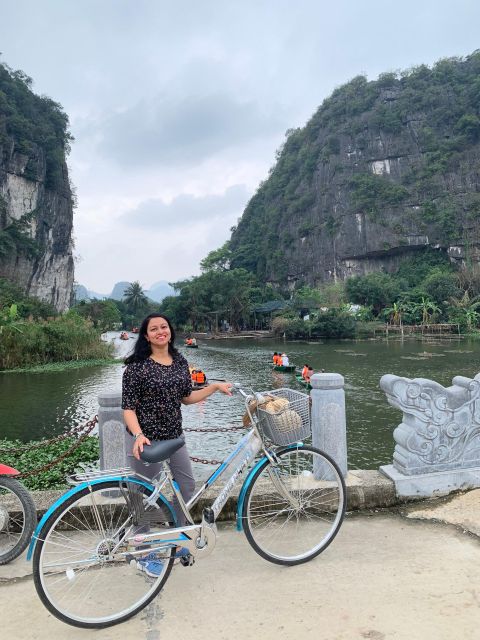From Ha Noi Visit Hoa Lu Capital - Tam Coc Boating - Biking - Last Words