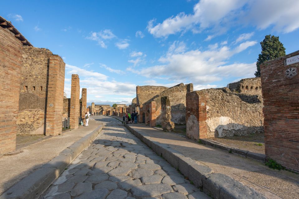 From Rome: 3-Day Tour to Naples, Pompeii, Sorrento & Capri - Booking and Cancellation