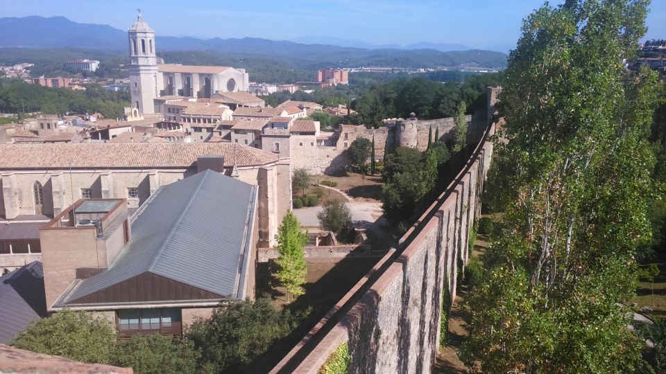 Girona: History and Gastronomy Small Group With Tastings - Historical Highlights