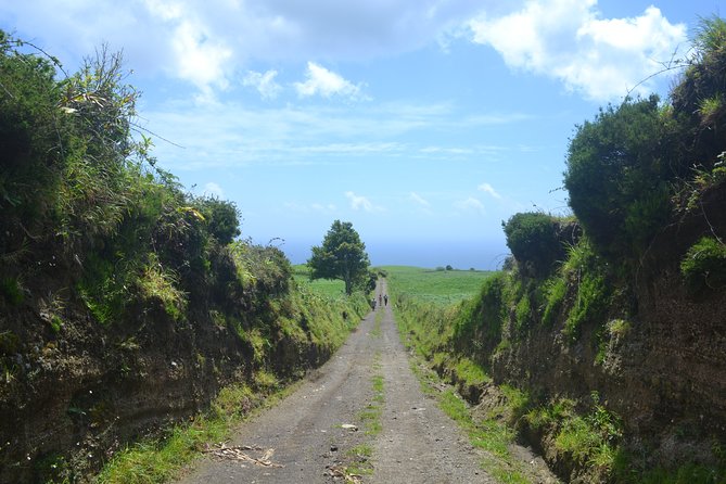 Half Day Walking Tour to Janela Do Inferno and Lagoa Do Fogo - Last Words