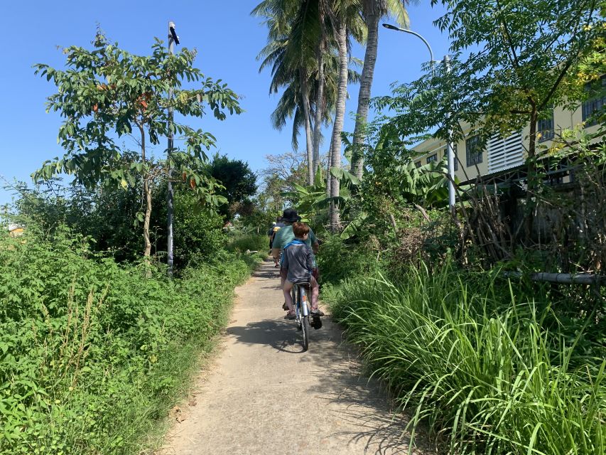 Hanoi Countryside Bike Tour: Red River Culture & Daily Life - Coffee Culture Experience