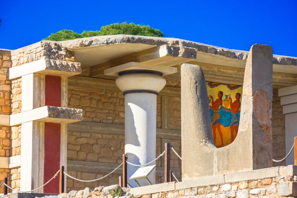 Heraklion: Private Knossos & Wine Tasting Tour With Lunch - Common questions