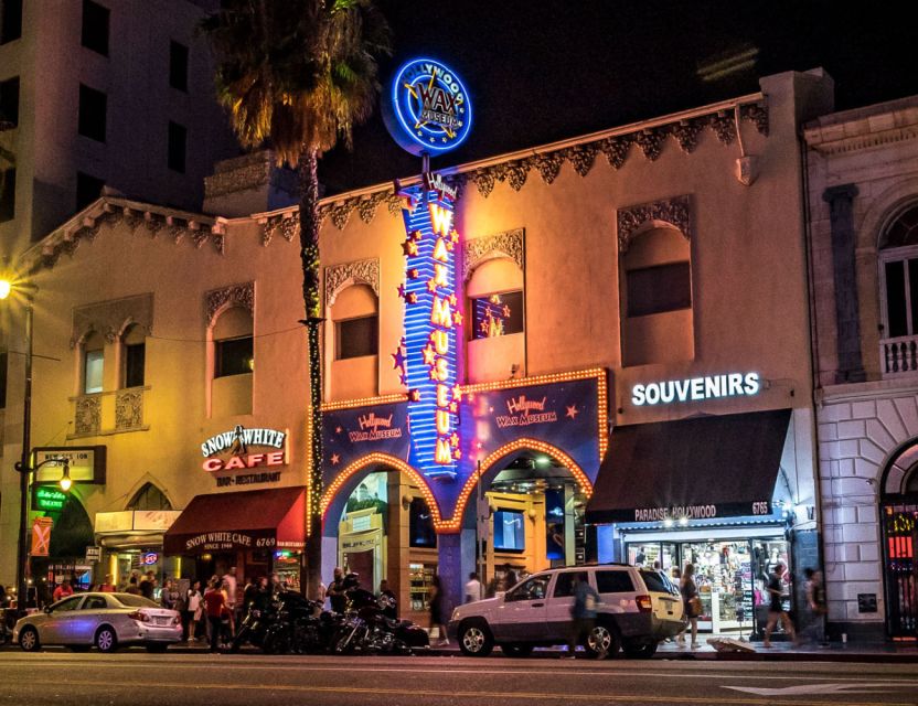 LA Ghosts Boos and Booze Haunted Pub Crawl - Ghostly Tales and Pub Fun