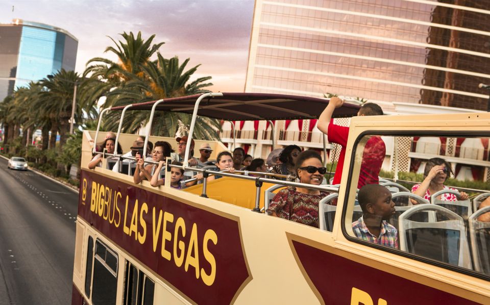 Las Vegas: Sightseeing Night Tour by Open-top Bus - Directions and Recommendations