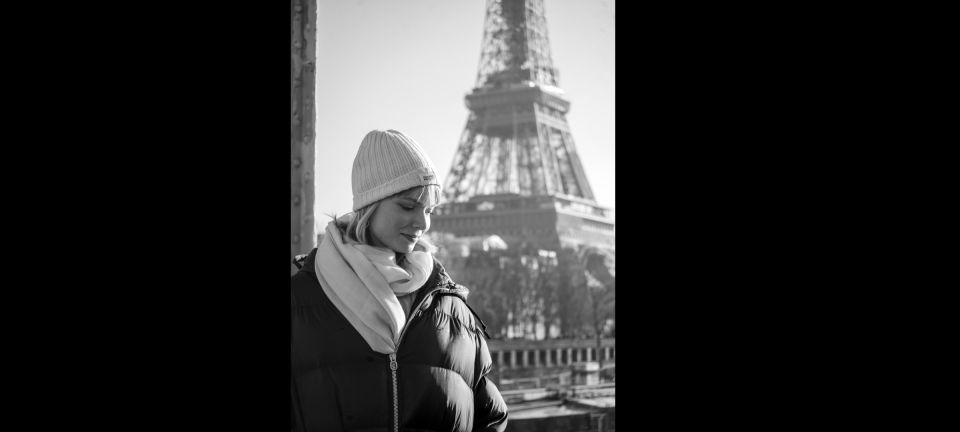 Paris: Eiffel Tower Private Photoshoot Experience - Expert Photography Services