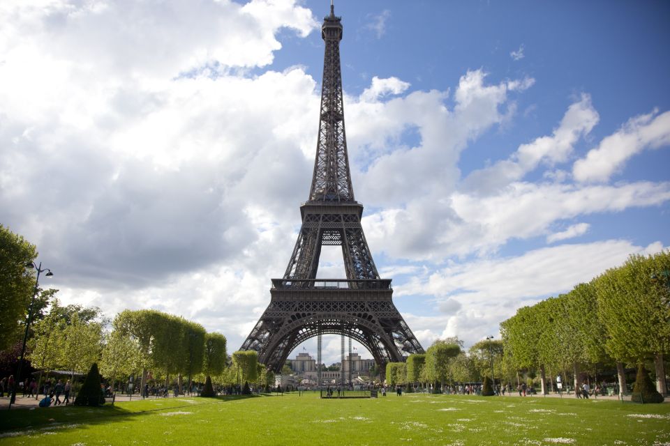 Paris: Eiffel Tower Tour & Seine Champagne Cruise Combo - Common questions