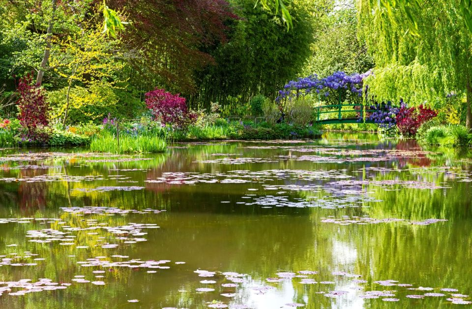 Paris to Giverny Private Tour Monet Gardens House - Booking and Reservation