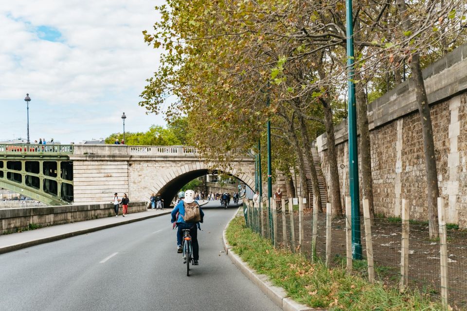 Paris: Uncover Charming Nooks and Crannies on a Bike Tour - Testimonials