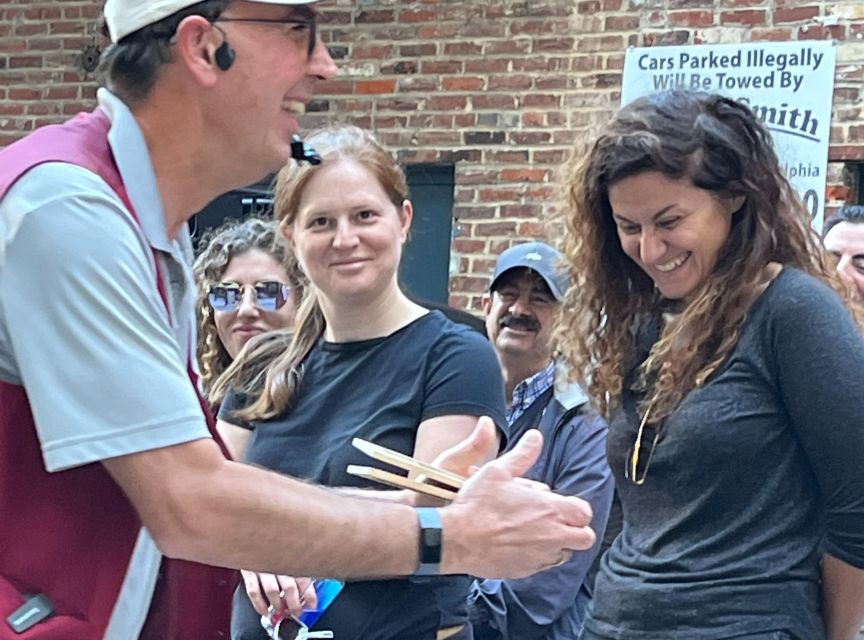 Philadelphia: Comedy Magic Walking Tour With a Guide - Last Words