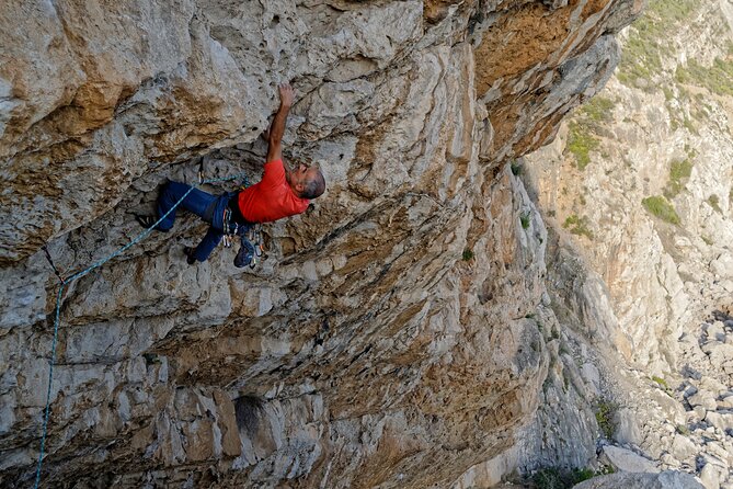 Private Climbing on the Cliffs of Arrábida Natural Park - Common questions