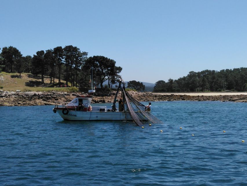 Rias Baixas Tour; Arousa and Toxa Islands, Combarro & Boat - Common questions