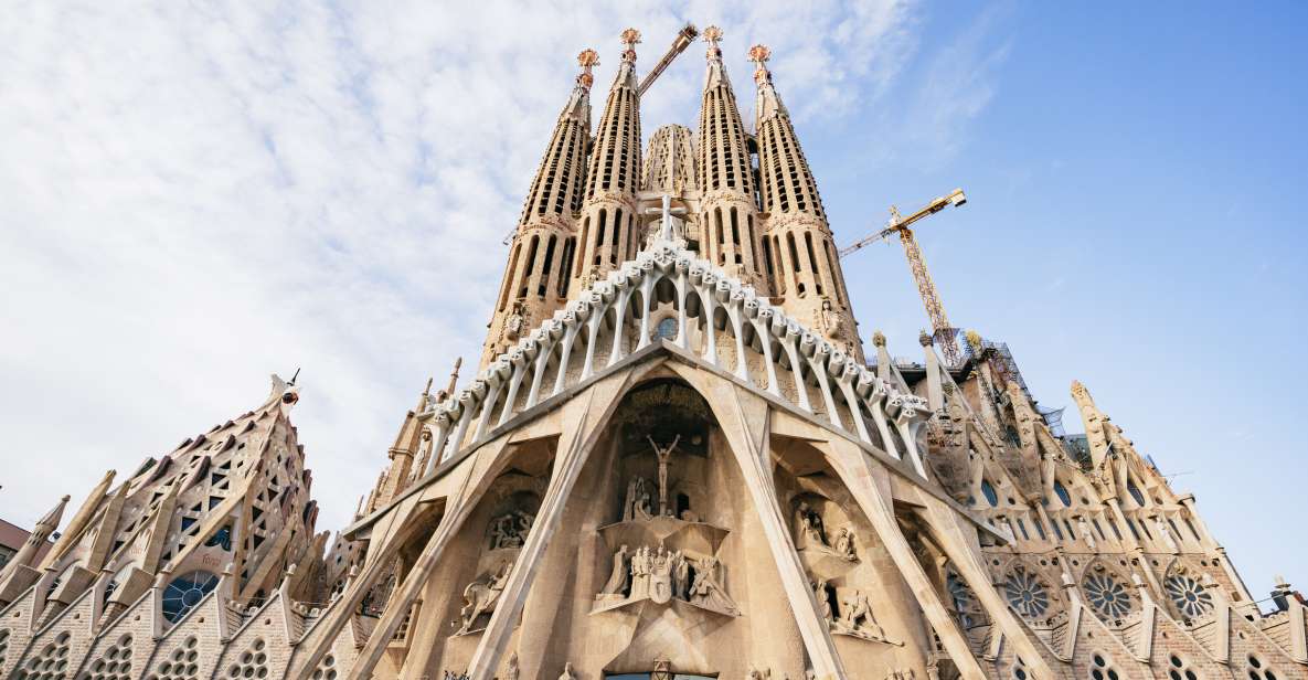 Sagrada Familia: Fast-Track Access Guided Tour - Common questions