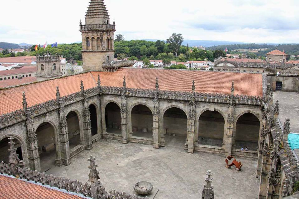 Santiago: Cathedral & Museum Tour & Pórtico of Glory Option - Common questions