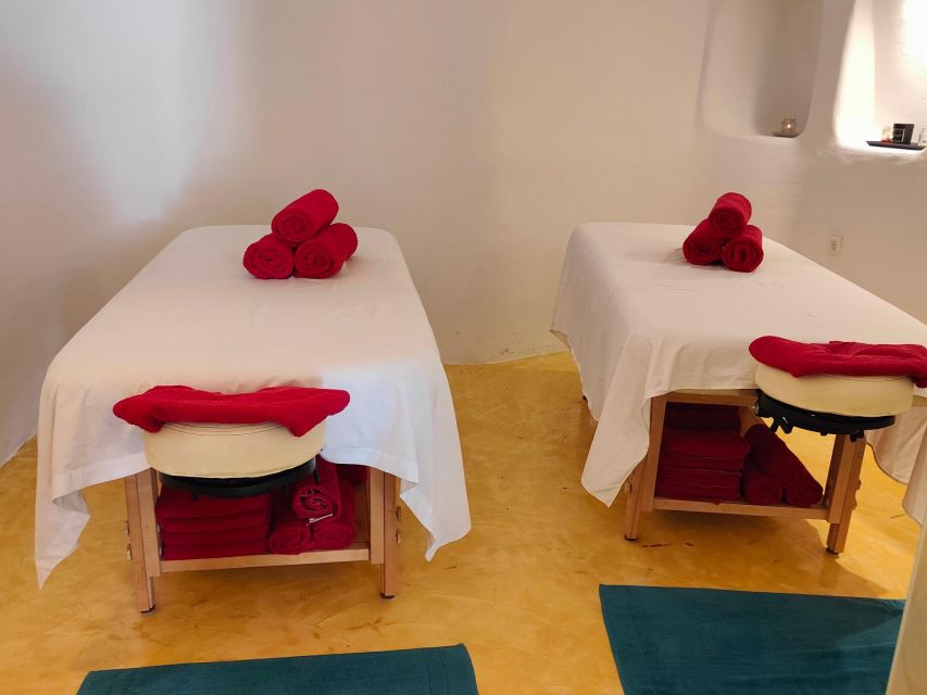 Santorini: Couples Massage & Day Pool, Jacuzzi, Gym Access - Common questions