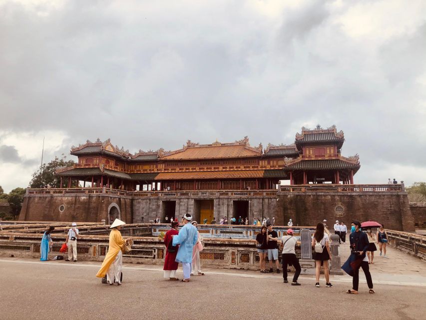 Tien Sa Port To Hue Imperial City Sightseeing Full Day Trip - Common questions