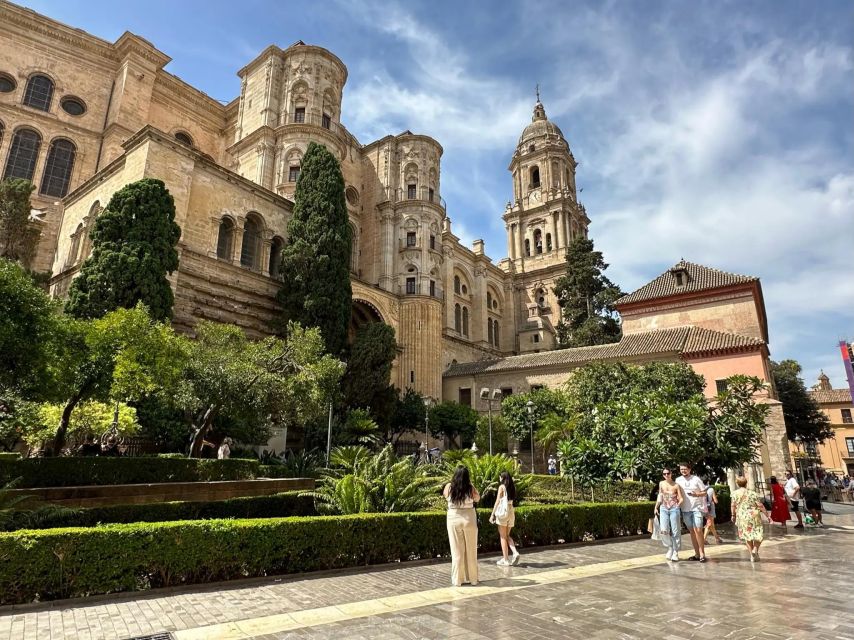 Ultimate Malaga: History and Tapas All Included - Common questions