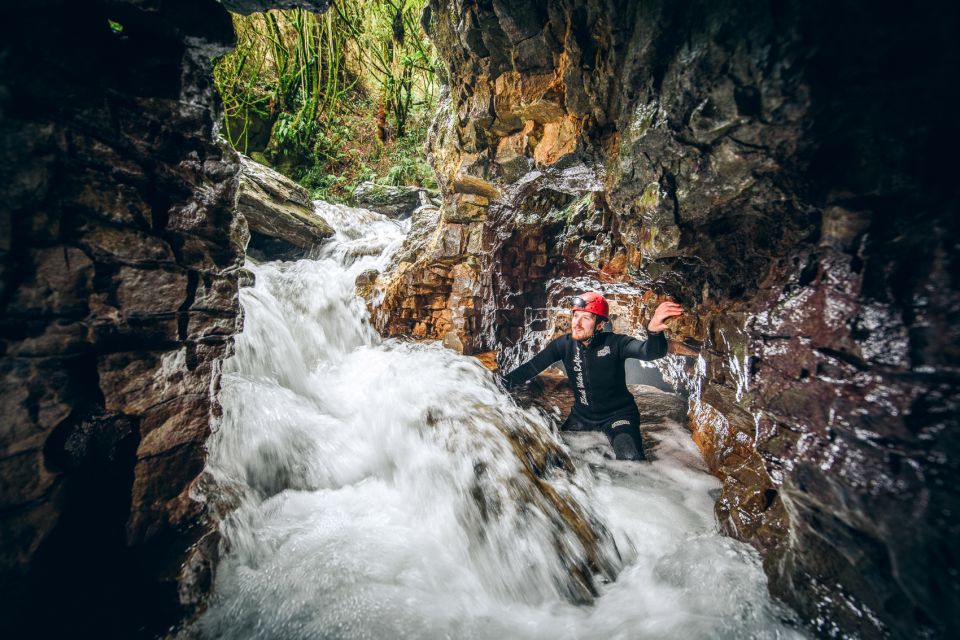 Waitomo Caves Black Abyss Ultimate Caving Experience - Additional Tips