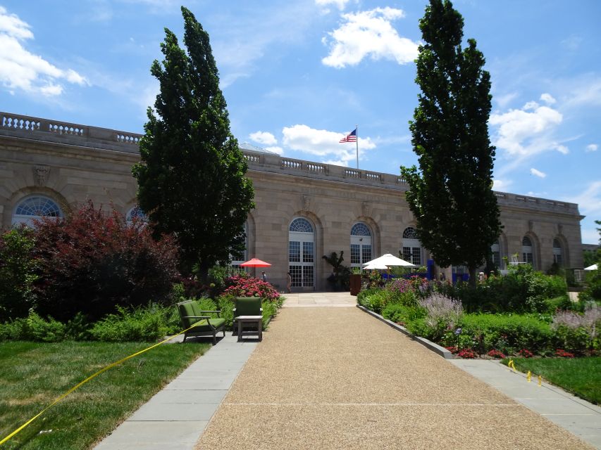 Washington Museums Self-Guided Walking Tour & Scavenger Hunt - Activity Inclusions