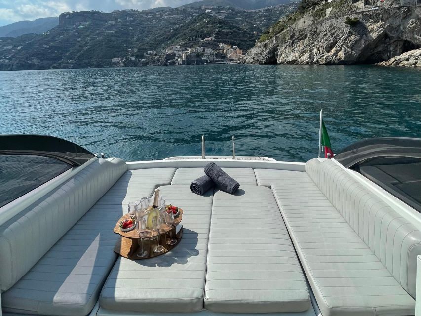 Amalfi Coast: Scenic Boat Private Tour With Aperitif - Common questions