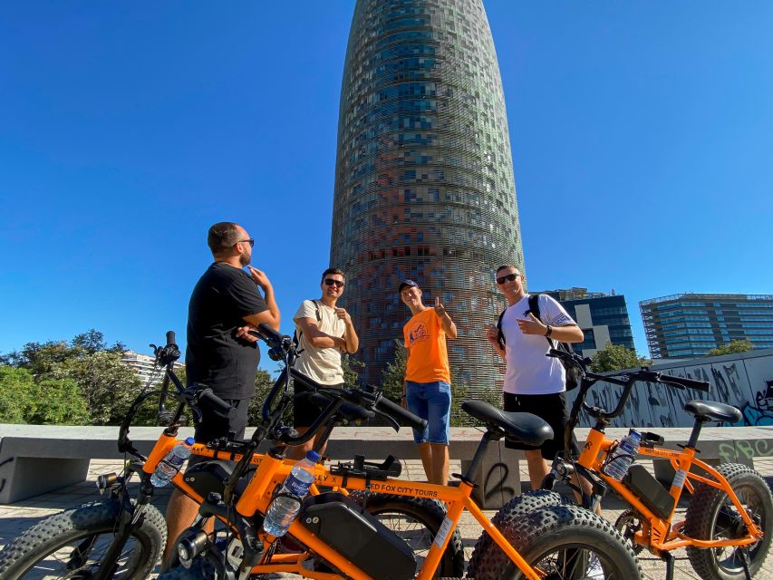 Barcelona Tour💕 With French Guide 25-тOp Sites, Bike/Ebike - Common questions
