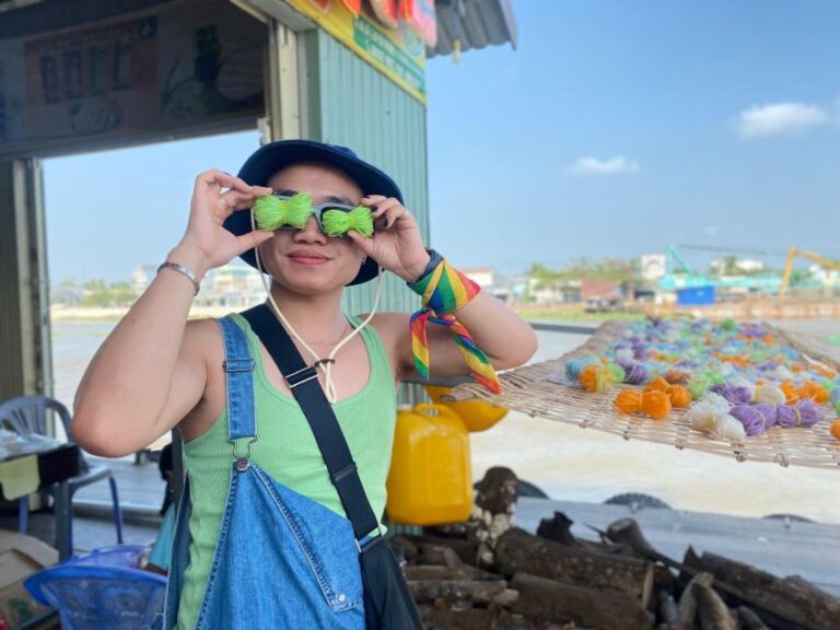 Floating Market – Son Islet Can Tho 1-Day Mekong Delta Tour