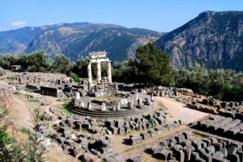 From Athens: 2-Day Delphi, Meteora, and Thermopylae Tour - Last Words