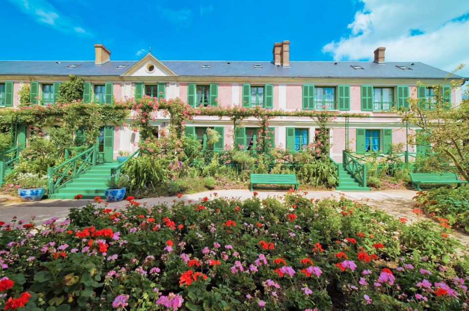 From Paris: Day Trip to Giverny & Versailles With Lunch - Common questions