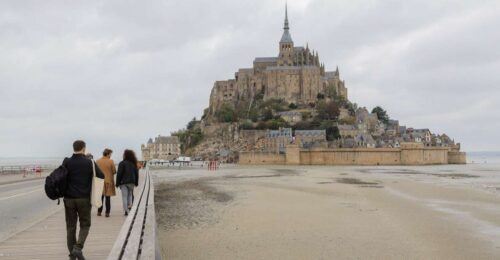 From Paris: Mont Saint-Michel Tour With Hotel Pickup Service - Common questions