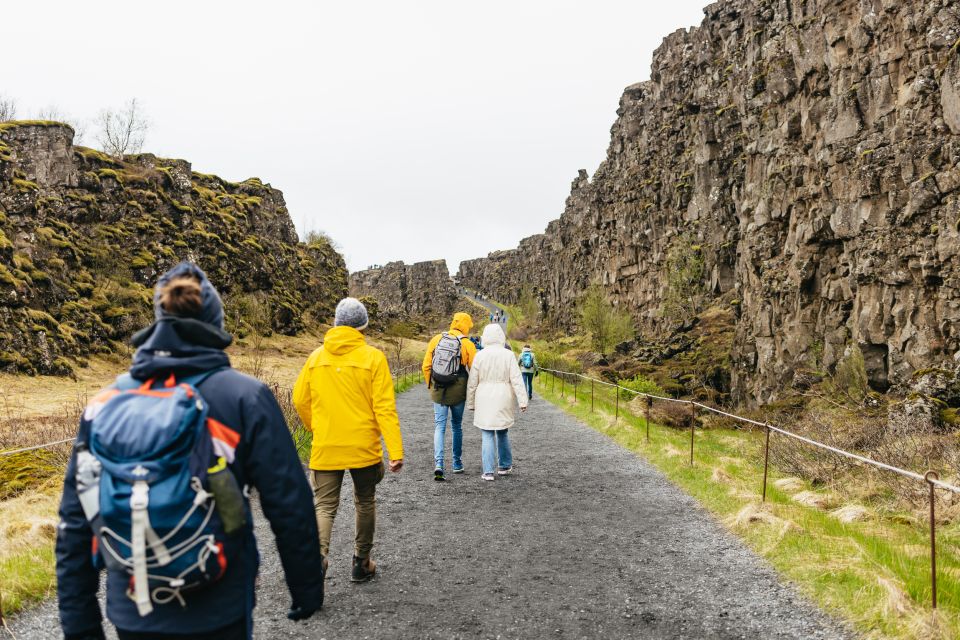 From Reykjavik: Golden Circle & Blue Lagoon Tour With Drink - Common questions