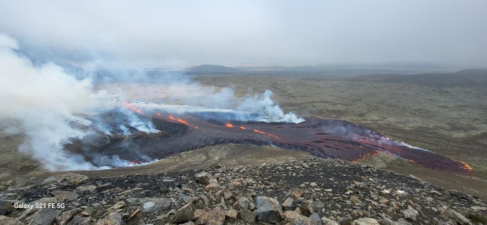 From Reykjavik: Reykjanes Geopark Tour and Sky Lagoon Visit - Common questions