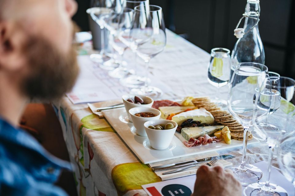 Granite Belt: Winemakers Winetasting Experience & Cheese - Common questions