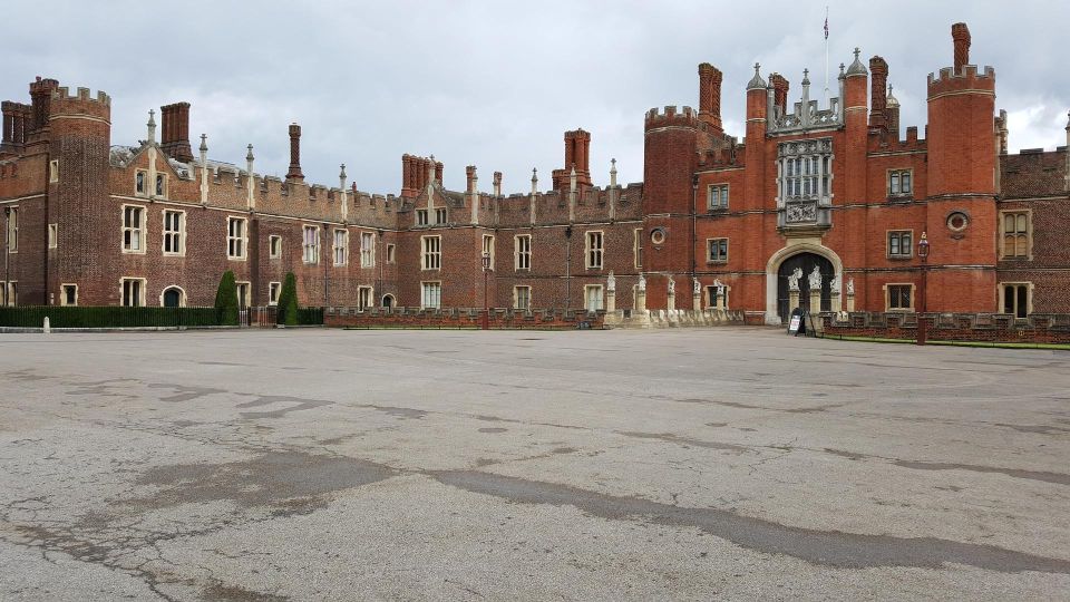 Hampton Court Palace Private Tour With Fast Track Entry - Last Words