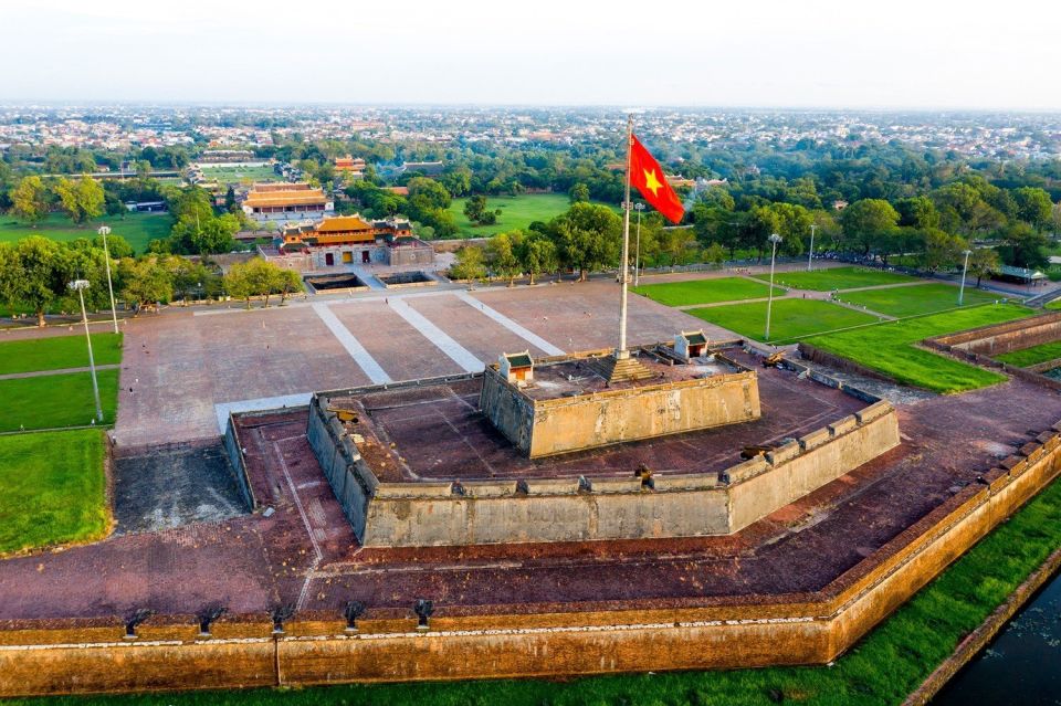 Hue Imperial Citadel, Forbidden City: From Da Nang/Hoi an - Directions